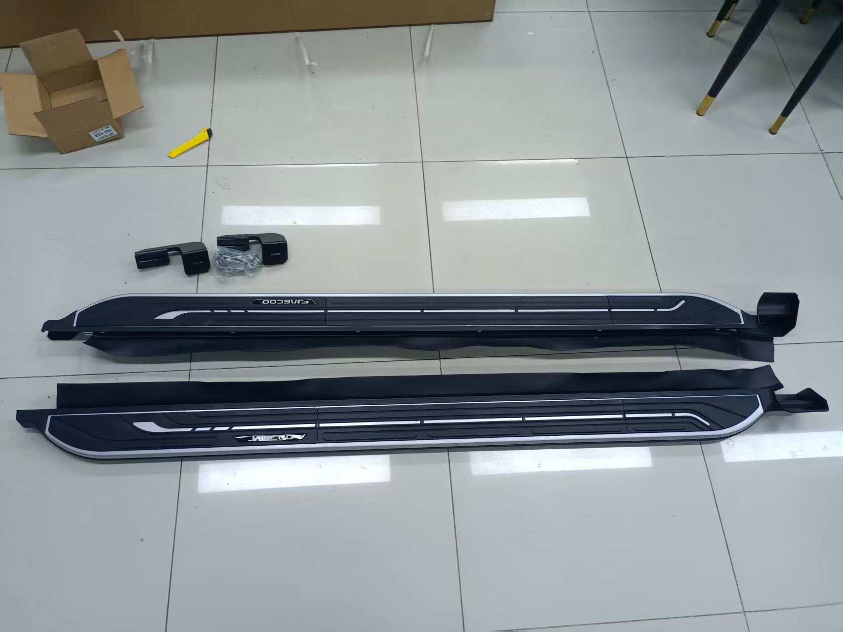 Jaecoo 7 Side Steps - Premium Running Boards – The Jaecoo Store